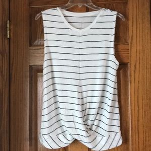 Tank Sweater with twist in front